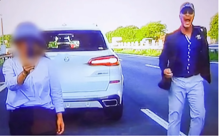 宮崎文夫と同乗者