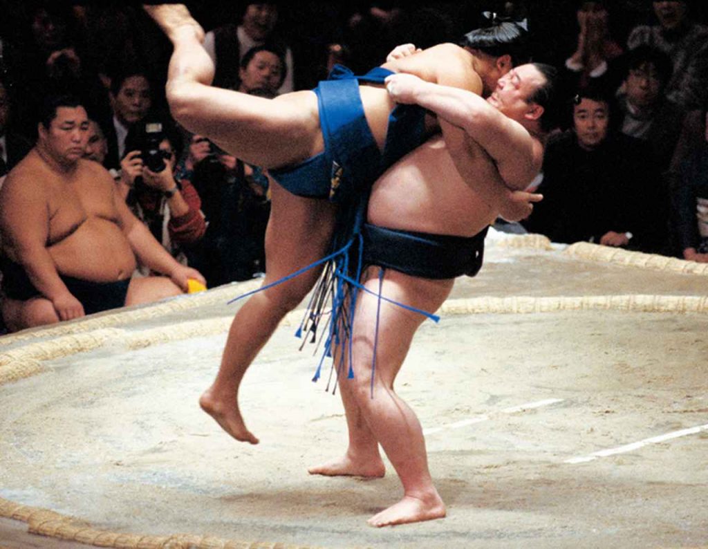 「右四つの型」